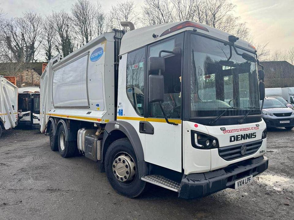 2014 Dennis bin wagon 